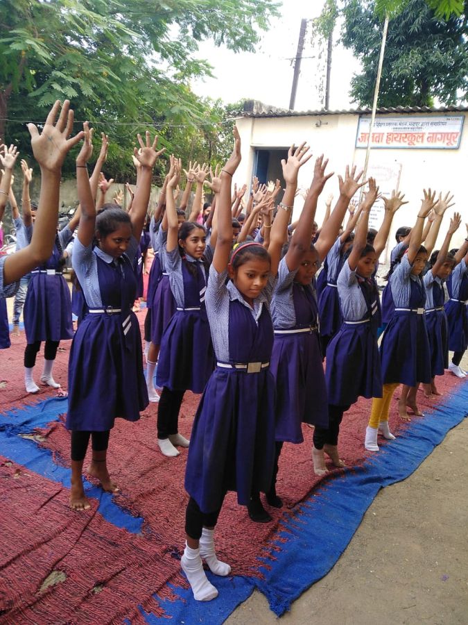 Janata-High-School-wardha-road-26-11-19-Inter-School-Yoga-Competition-training-2019-1