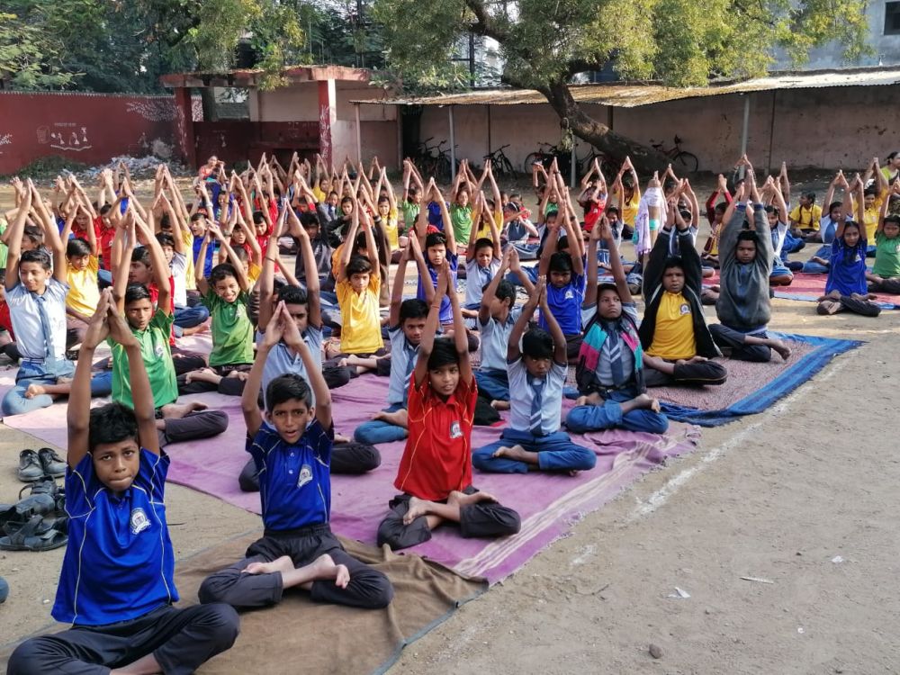 Madan-Gopal-School-23-11-19-Inter-School-Yoga-Competition-training-2019