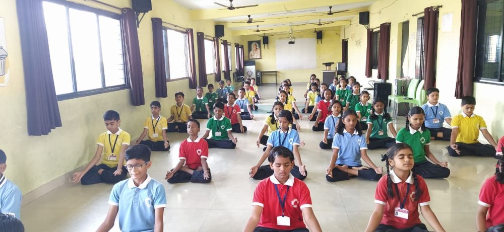 Swami-Awadheshanand-Public-School-Inter-School-Yoga-Competition-training-2019