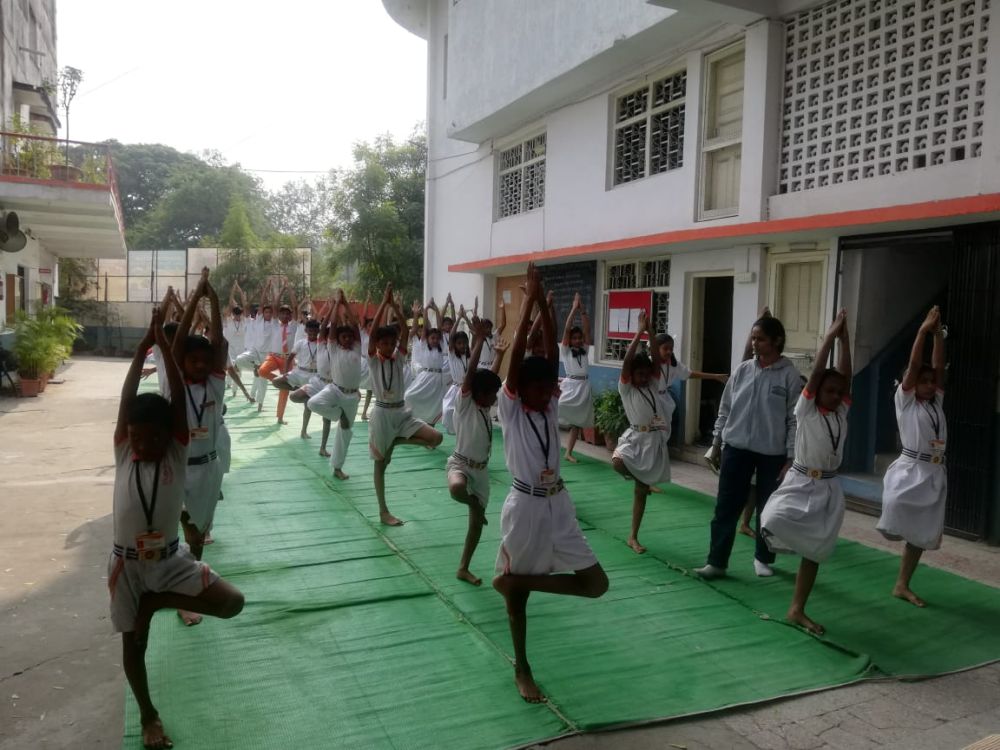 Shanti-Niketan-school-2-12-19-Interschool-yoga-competition-training-2019-5